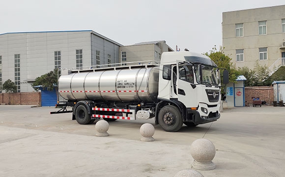 國六奶罐車